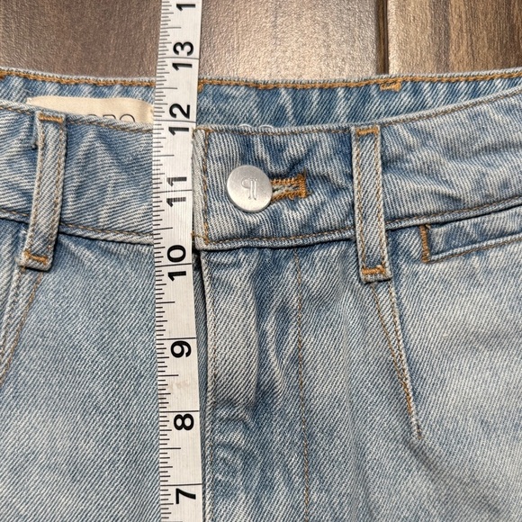 NWT Pilcro Pitched Micro Denim Shorts - Picture 7 of 16